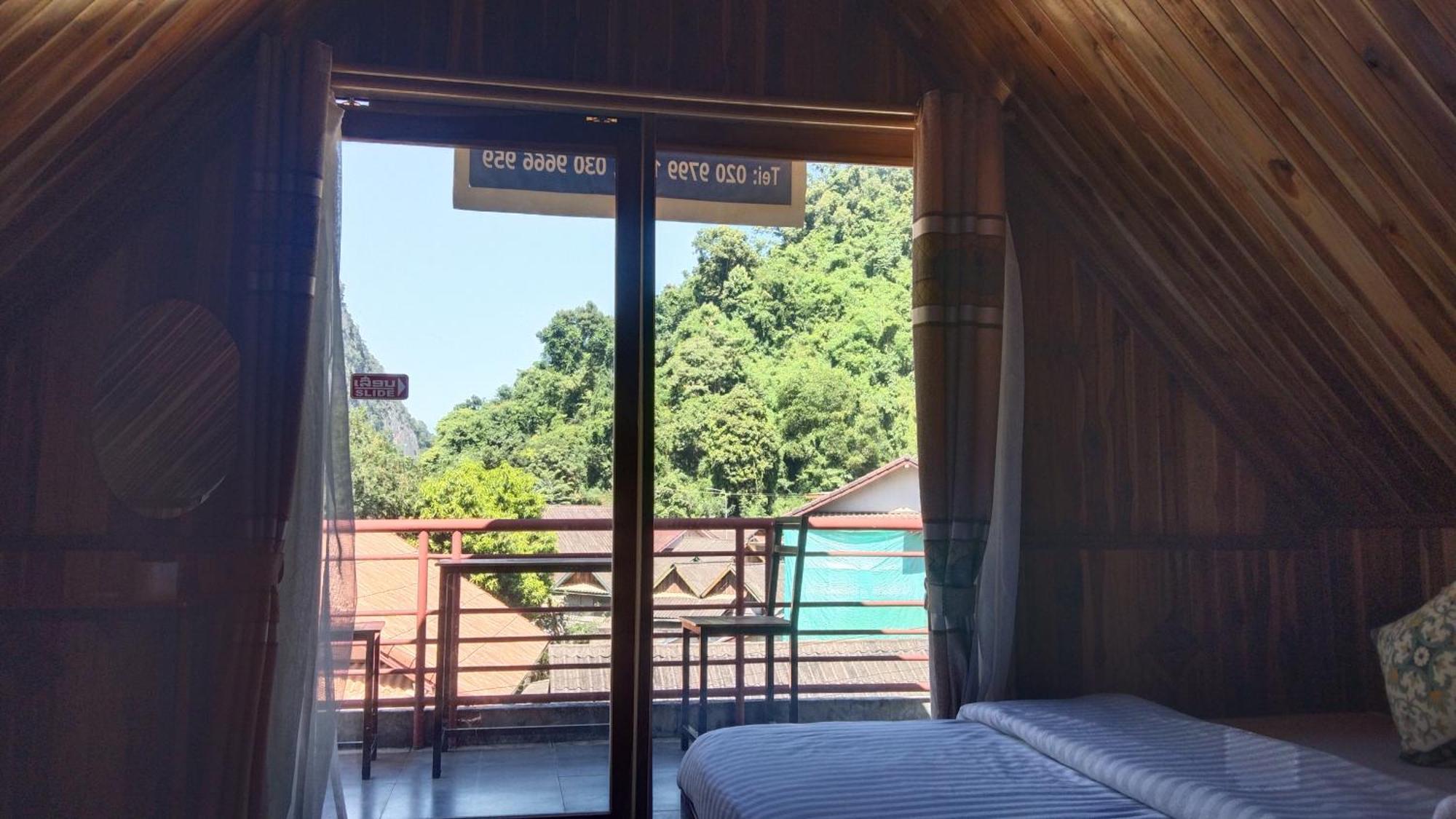 Amphai Guest House Nong Khiaw Екстер'єр фото